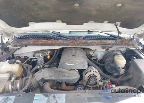 2005 Chevrolet Silverado 1500 Work Truck from USA, damaged, VIN 1GCEC19Z65Z228611